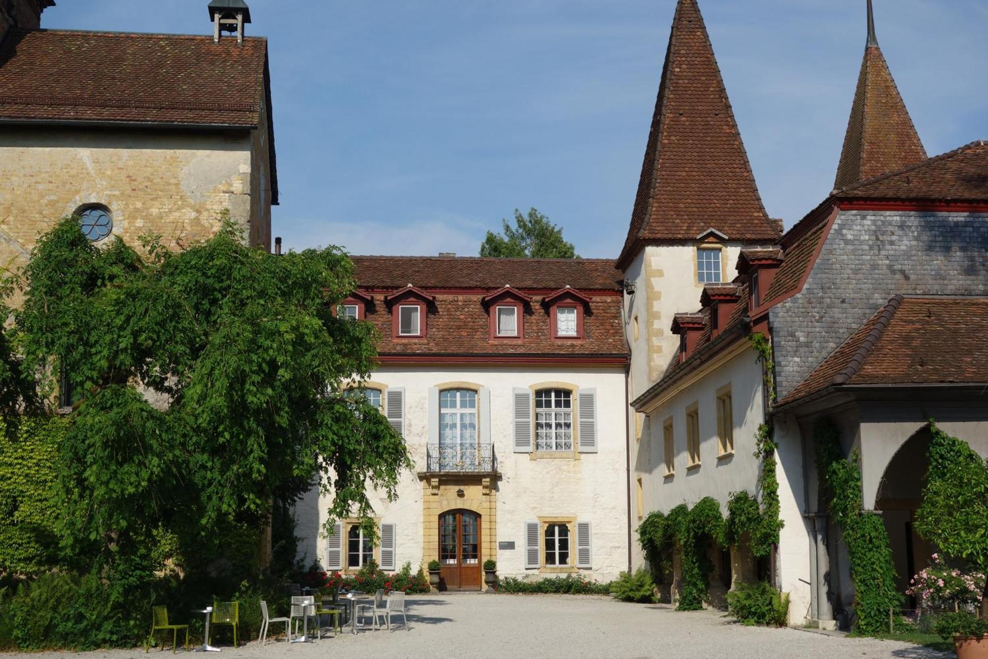 מורטן Schloss Muenchenwiler מראה חיצוני תמונה