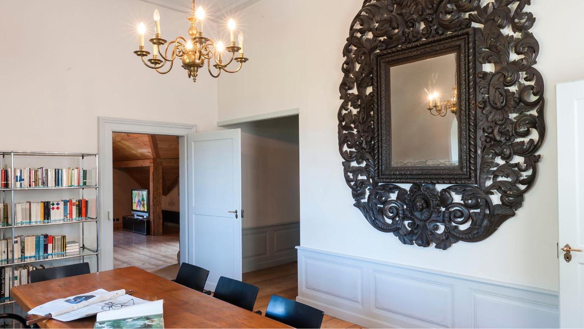 מורטן Schloss Muenchenwiler מראה חיצוני תמונה